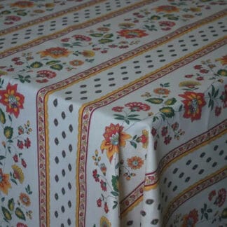 Le Cluny - Treated - Square Table cloth - Fayence Cream/Red Le Cluny - Treated - Square Table cloth - Fayence Cream/Red