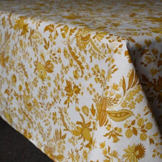 Le Cluny -Treated Rectangular Table Cloth - Versailles Yellow/white
